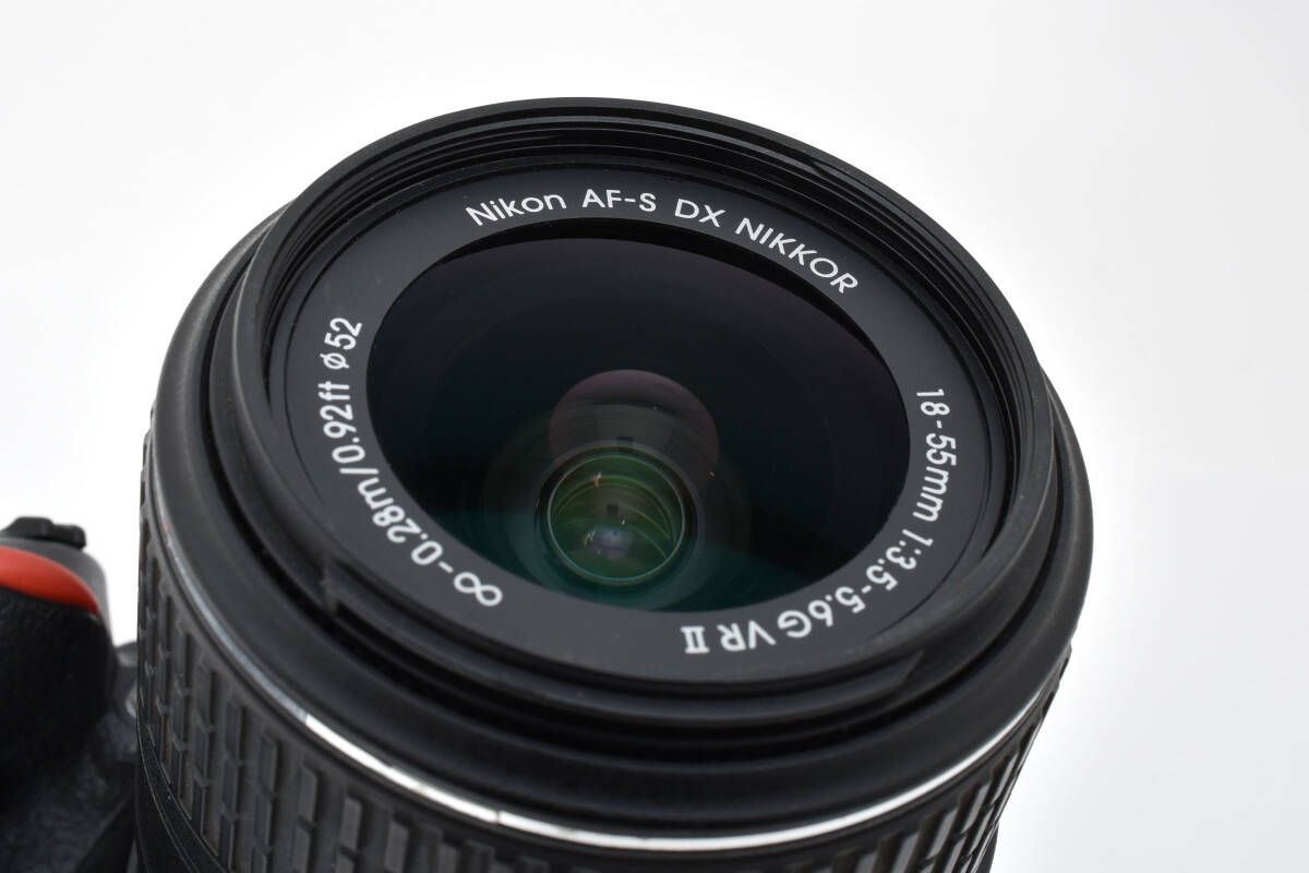 □ 美品 □ ニコン Nikon D5600 ≪S数7,900回≫ レンズセット AF-S DX