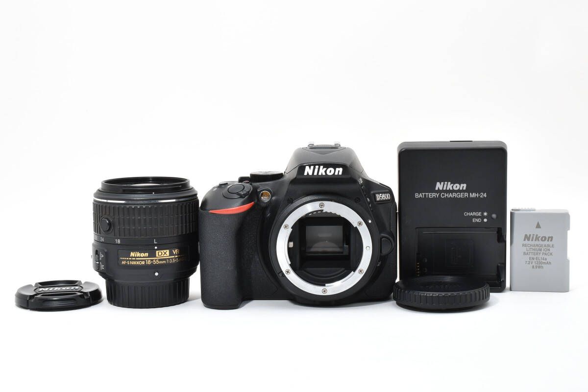 □ 美品 □ ニコン Nikon D5600 ≪S数7,900回≫ レンズセット AF-S DX