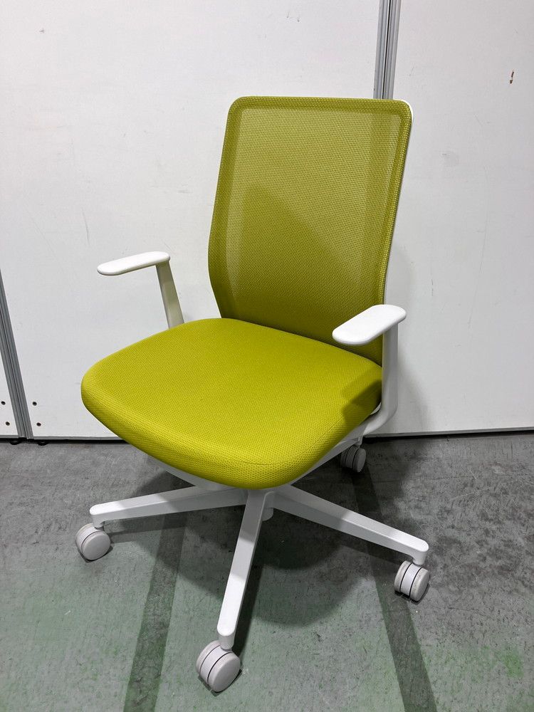 アウトレット品 コクヨ モネットシリーズ 固定肘付モネットチェア C 03-W 110 グリーン