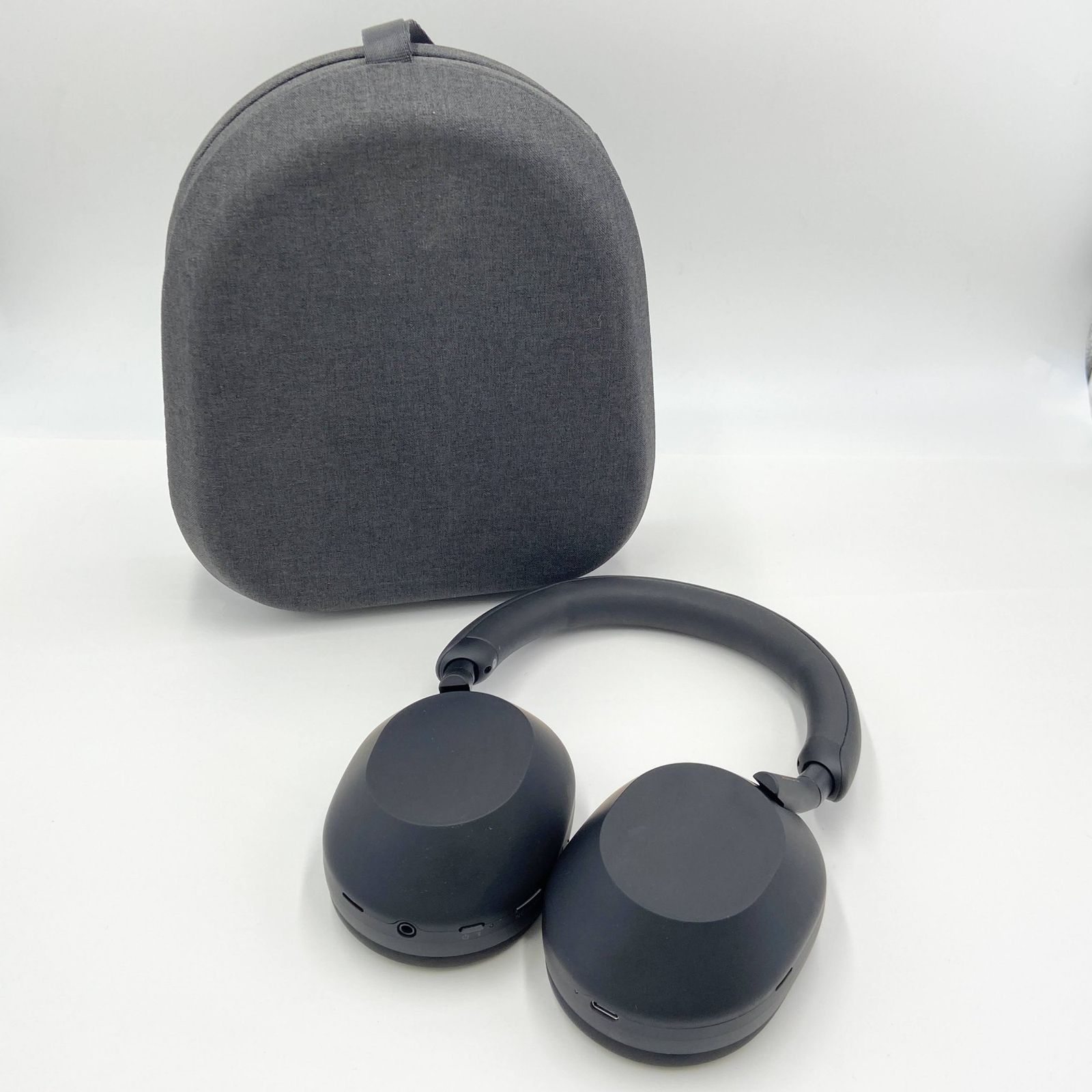 美品 SONY WH-1000XM5 ノイズキャンセリングヘッドホン ブラック