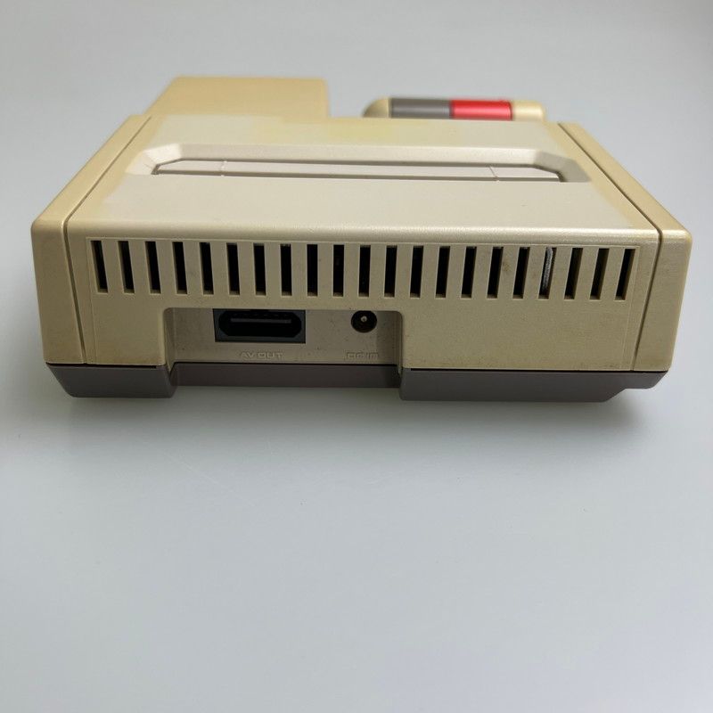 ニンテンドーニューファミコン ファミリーコンピュータ『ニューファミコン』 | BEEP