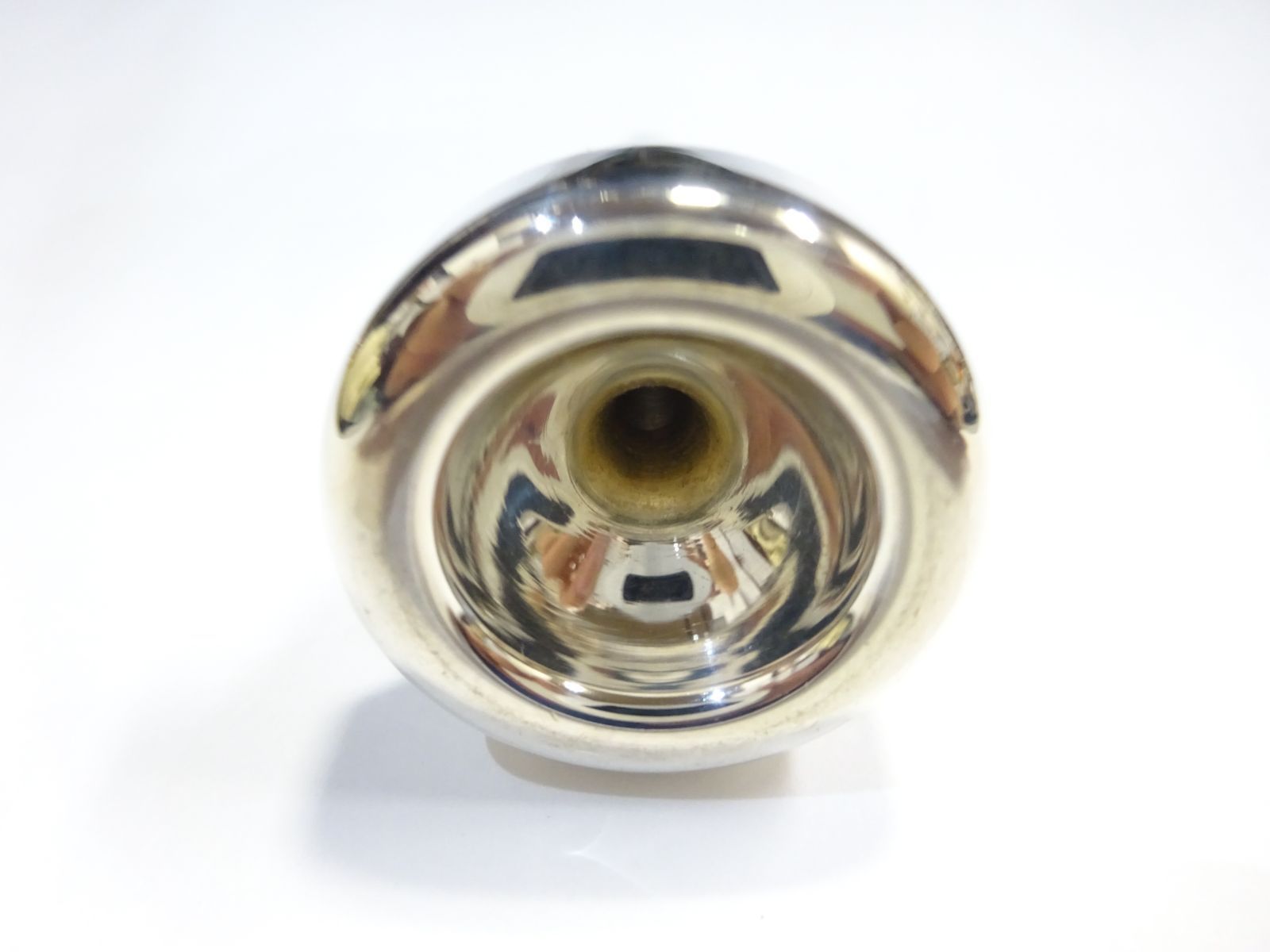 バック コルネット用マウスピース CORP. 3C ニアピリオド【服部管楽器