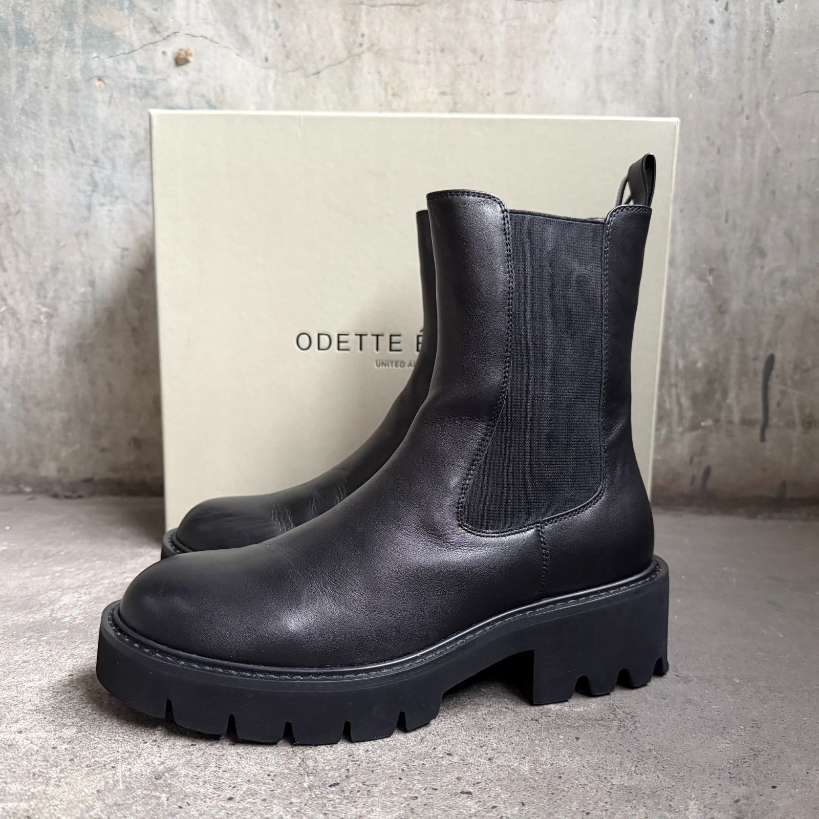 ODETTE E ODILE チェルシー ショートブーツ55 ブラック 24.5cm