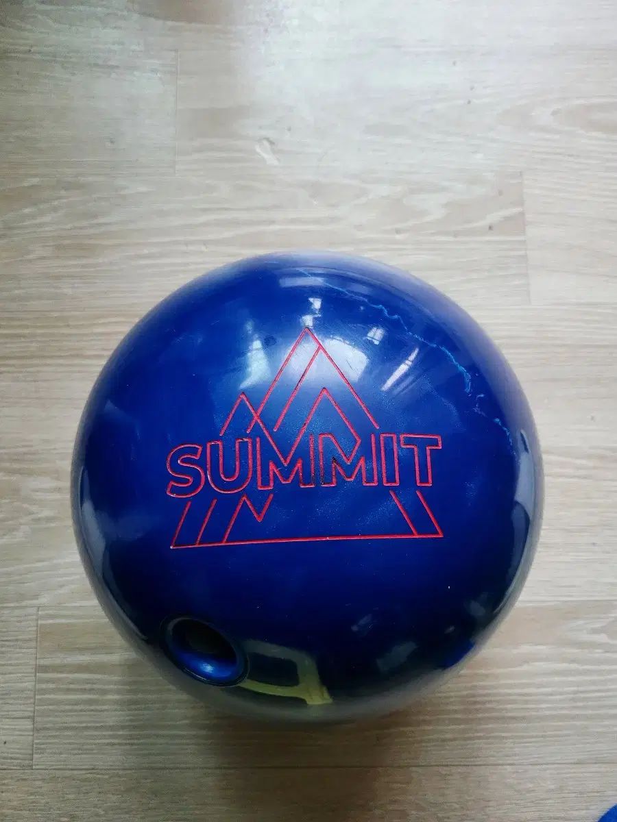 ストーム サミット パール 15p ボーリングボール 出品 - メルカリ