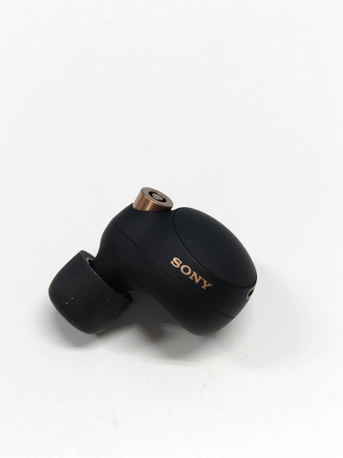 ジャンク】SONY WF-1000XM4/ブラック/イヤホン/右耳のみ！〈Model