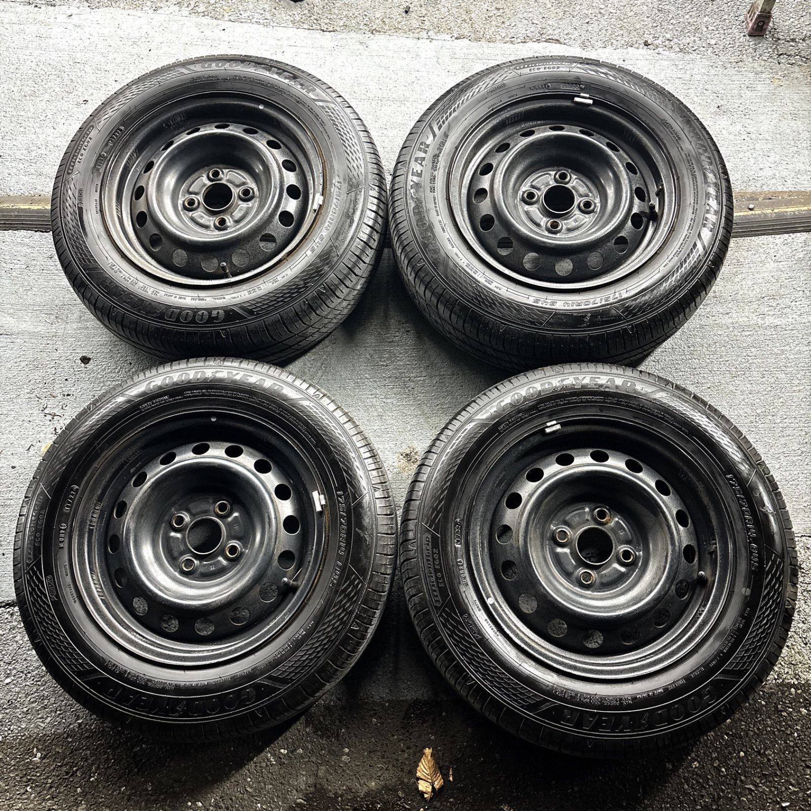 バリ溝 175 70 R 14 社外ホイールタイヤセット GOOD YEAR グッドイヤー