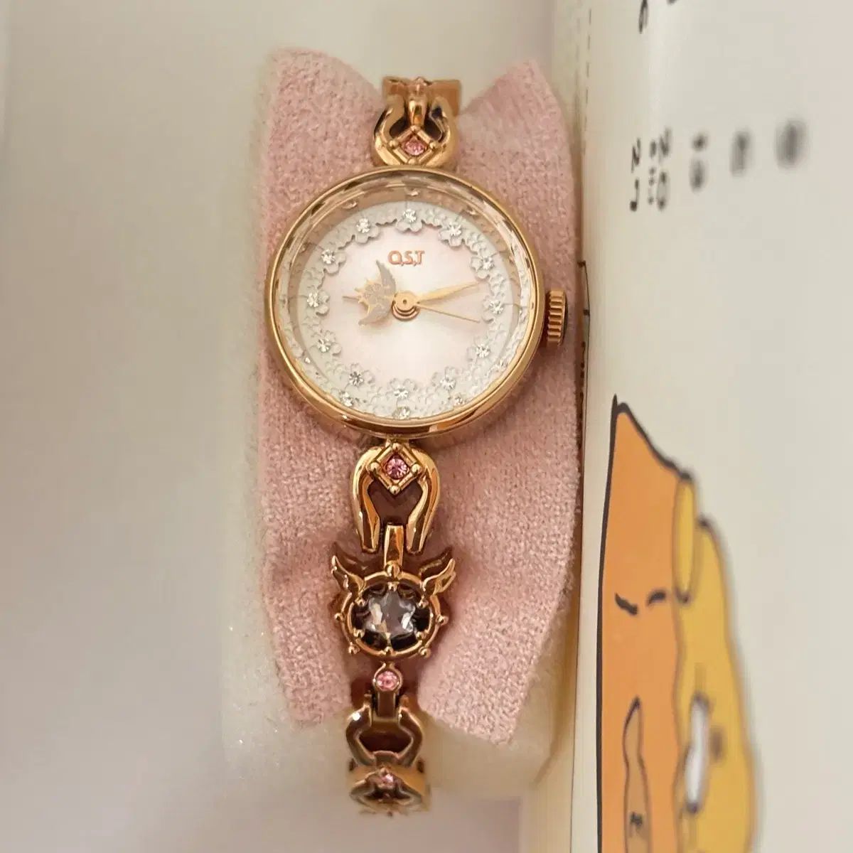 カードキャプターさくら ostコラボ 韓国限定 腕時計 オルゴール カードキャプターさくら OST 腕時計 出品 - メルカリ