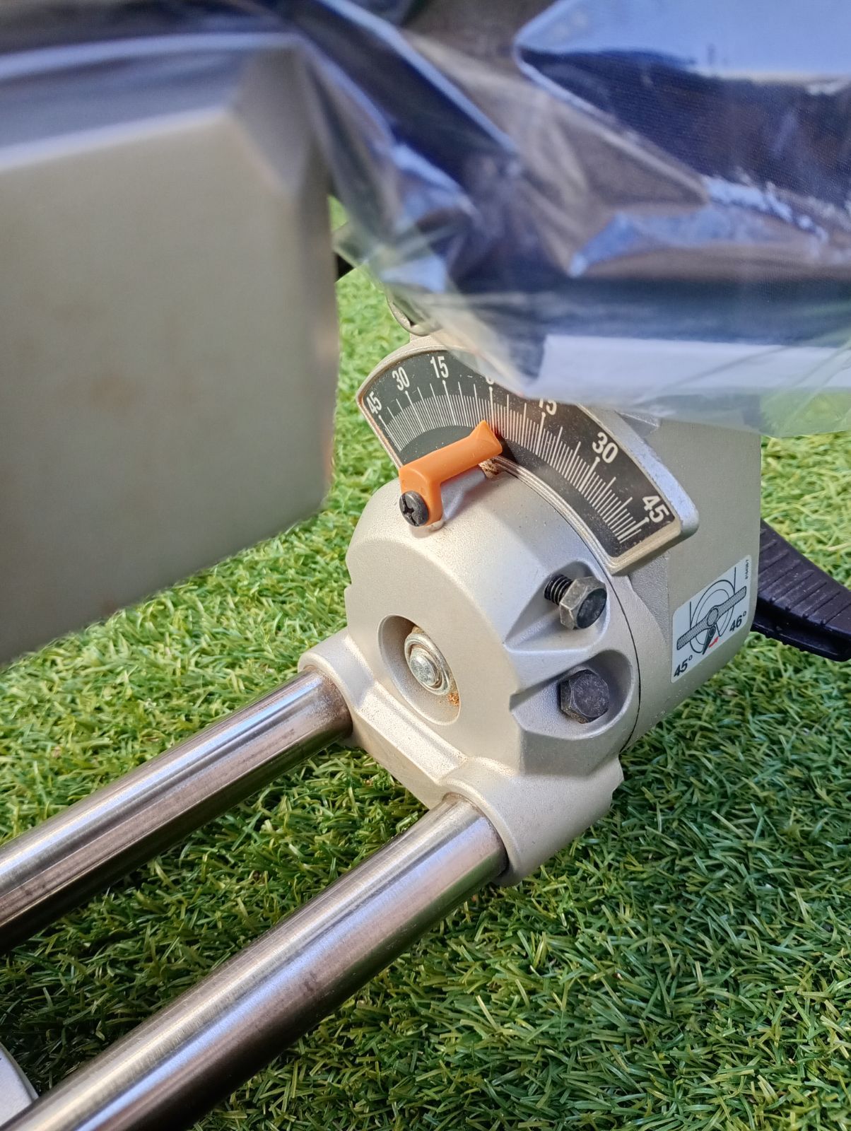 マキタ スライドマルノコ レーザー付き