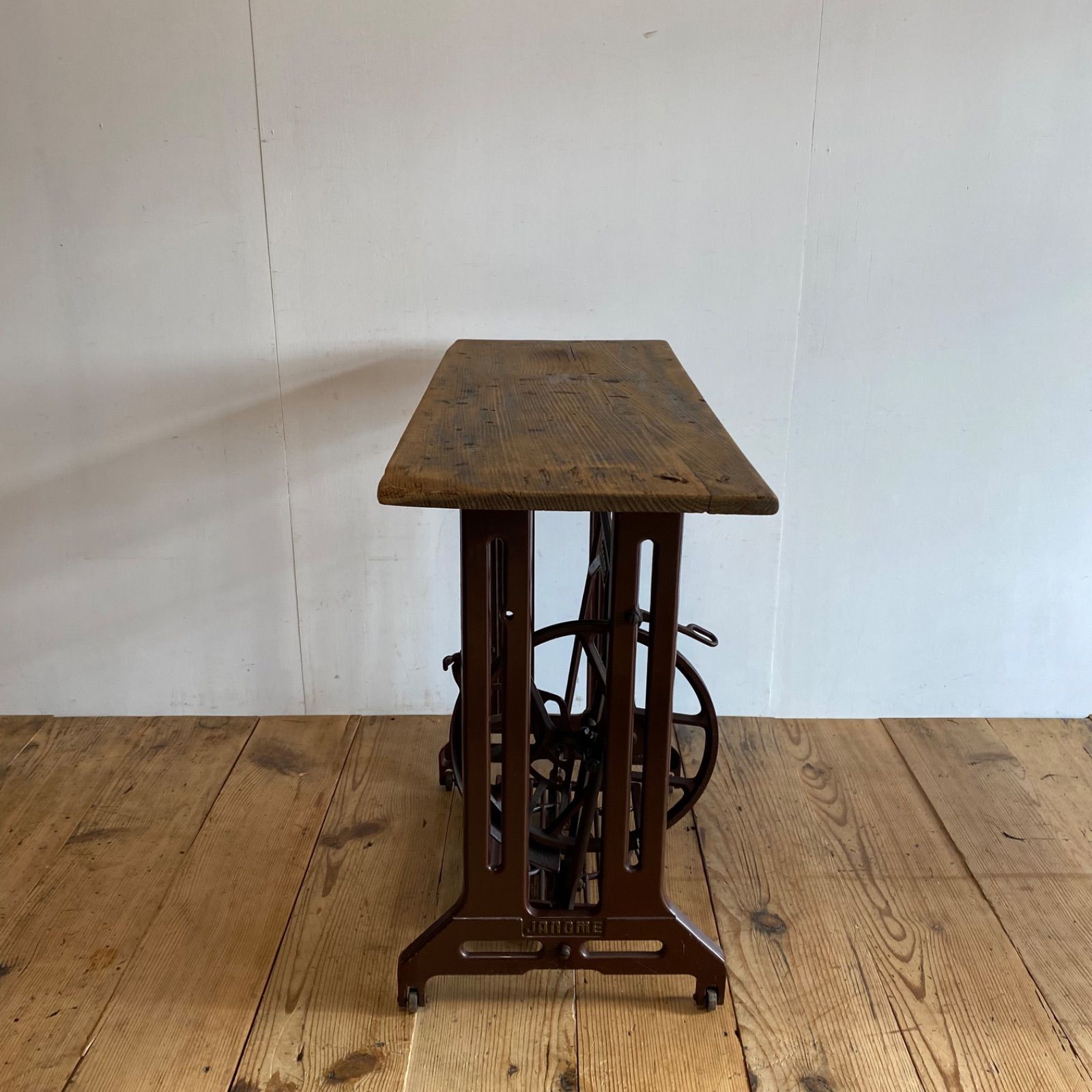 アンティーク ミシン脚 テーブル JANOME 古材 無垢 天板 y312 - メルカリ