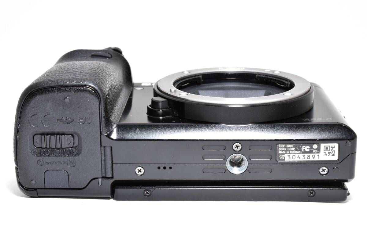 【動作確認済み】SONY α6000 ILCE-6000 SONY α6000 ILCE-6000 ボディ [シルバー] 価格比較 - 価格.com