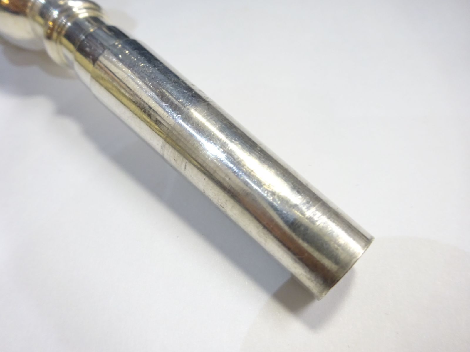 バック トランペット用マウスピース CORP. 7C ニアピリオド【服部