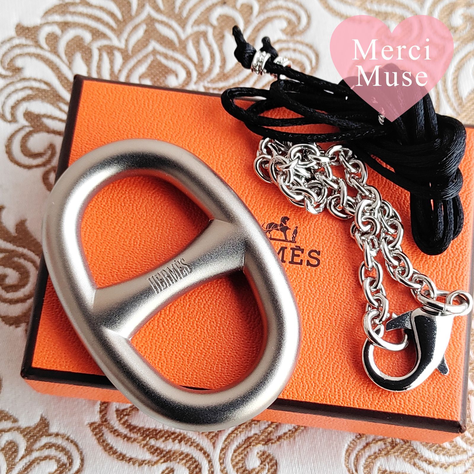 ❤未使用品❤スカーフリング シェーヌダンクル大 シルバーエルメス バッグチャーム ❤未使用品&❤スカーフリング大 シェーヌダンクル マットシルバー金具