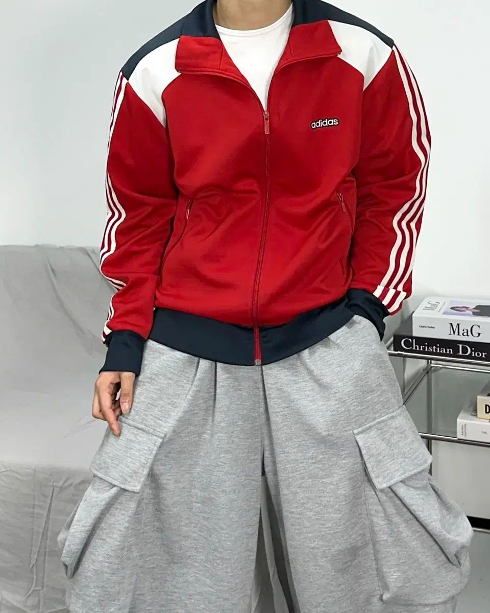 adidas レッド バイカラー トラックジャージ 105