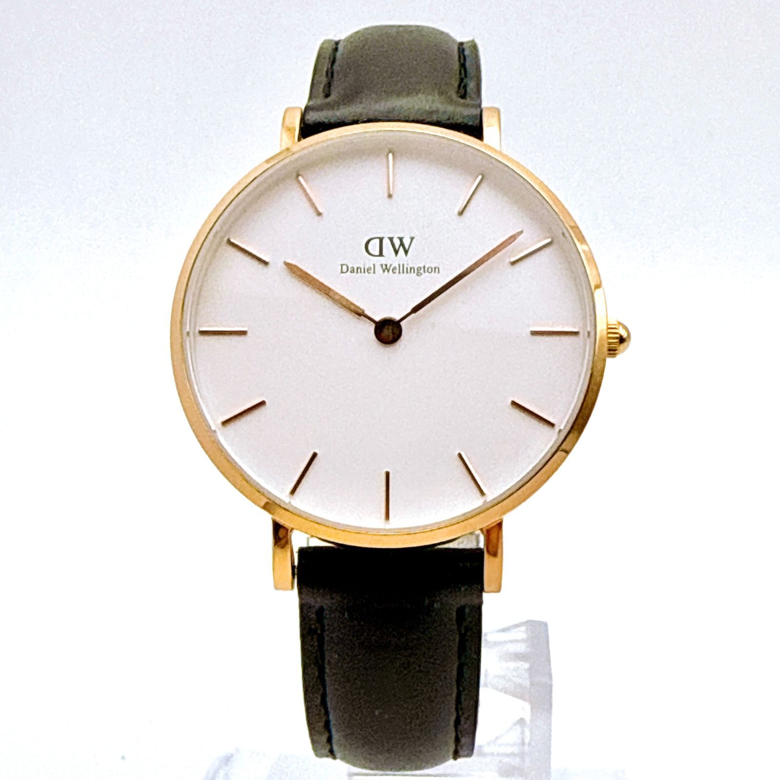 時計 DANIEL WELLINGTON C092 Daniel Wellington ダニエル・ウェリントン 32mm ラウンドケース
