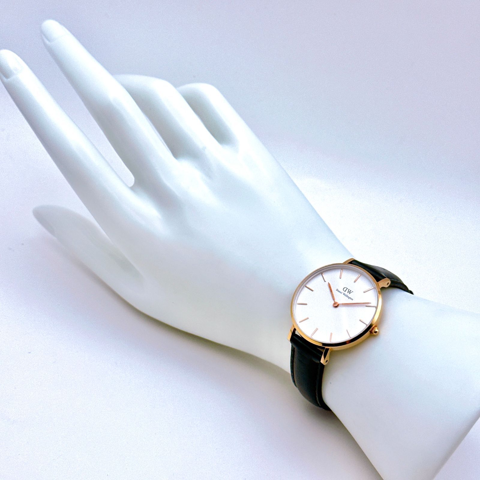 C092 Daniel Wellington ダニエル・ウェリントン 32mm ラウンドケース