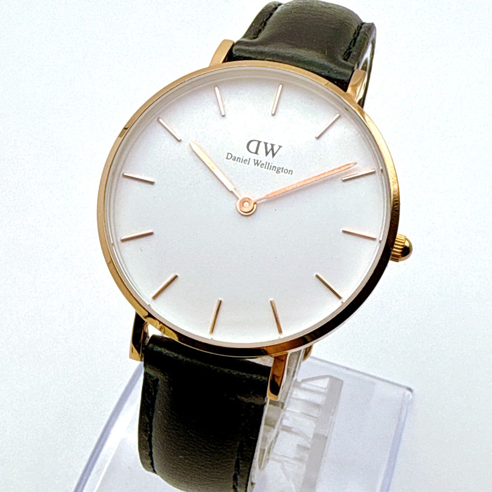 Daniel Wellington ダニエルウェリントン 腕時計 C092 Daniel Wellington ダニエル・ウェリントン 32mm ラウンドケース