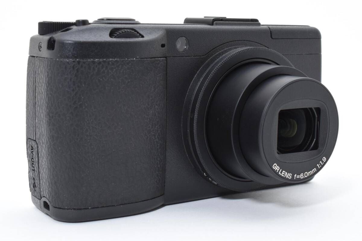 □ ほぼ新品 □ リコー RICOH GR DIGITAL III ≪S数550回≫ 1929