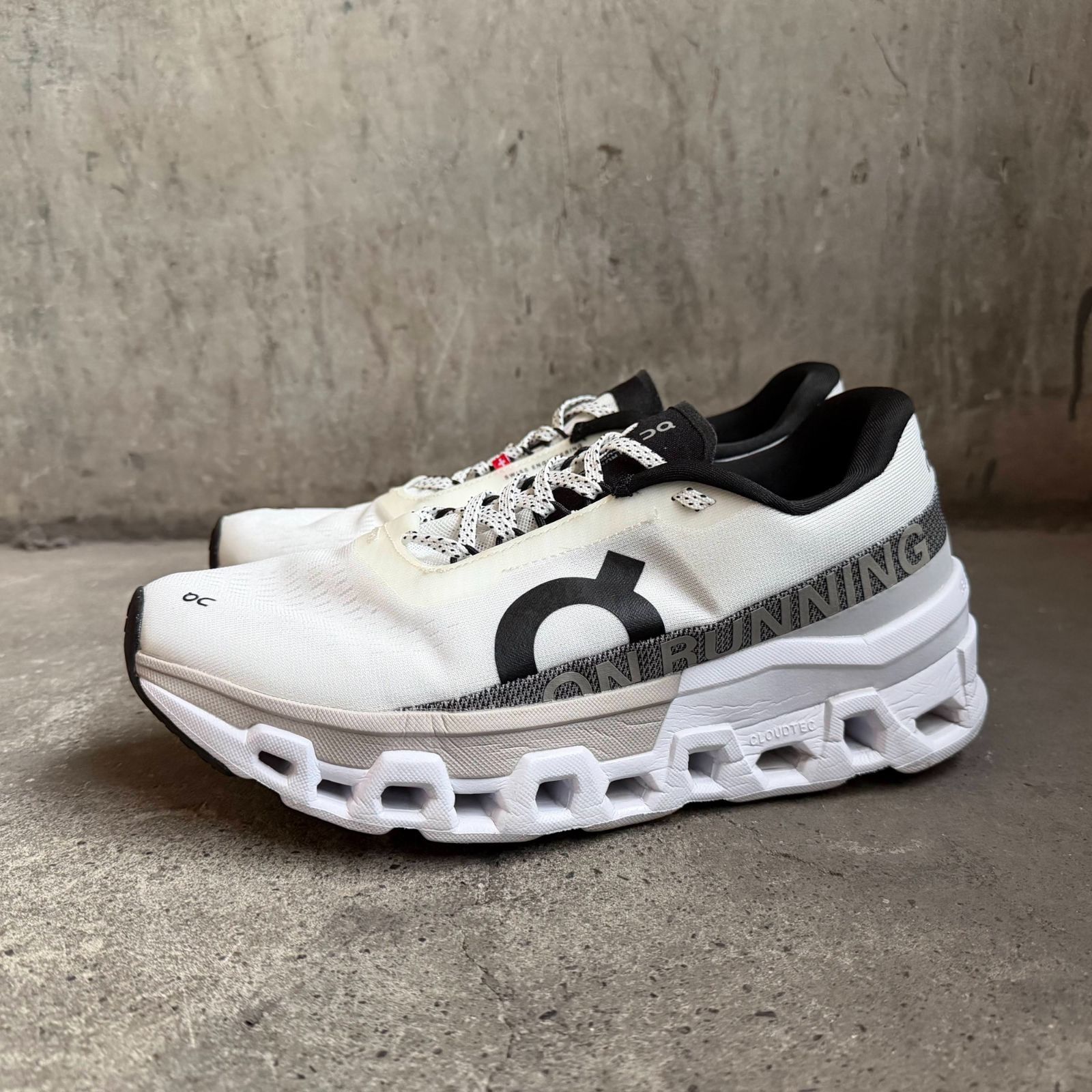 On Cloudmonster 2 ランニング Undyed Frost 26.5cm オン クラウドモンスター スニーカー 3ME10122035