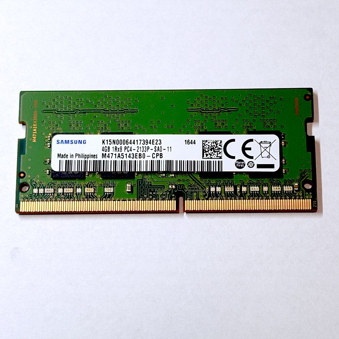 Samsung】DDR4-2133 4GB PC4-2133P ノートPC用メモリ 動作確認済み