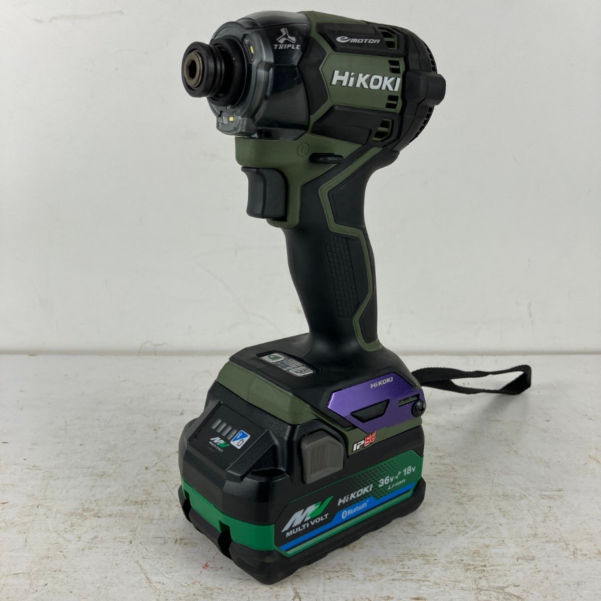 ЗЗHiKOKI ハイコーキ 36 v インパクトドライバ バッテリーx 1付 充電器無し WH DC オリーブ