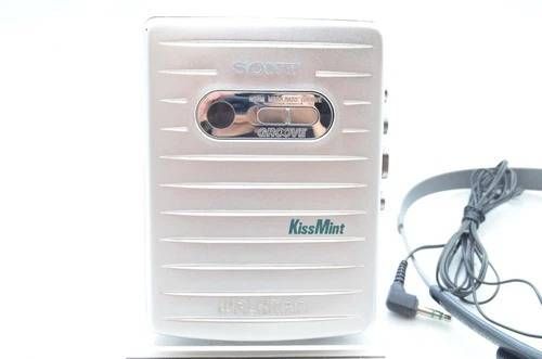激 ソニー SONY WM MV 1 KissMintモデル ポータブルカセットプレーヤー ウォークマン シルバー