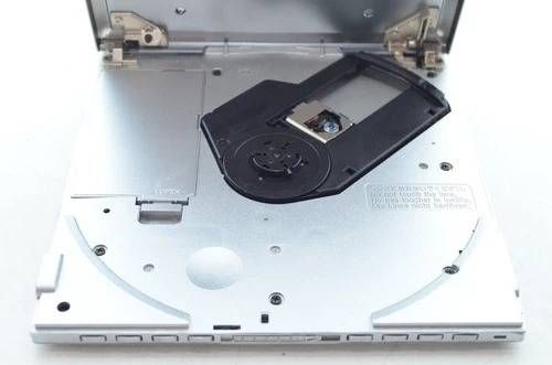 送料無料】パナソニック Panasonic SL-J905 ポータブルCD/MP3