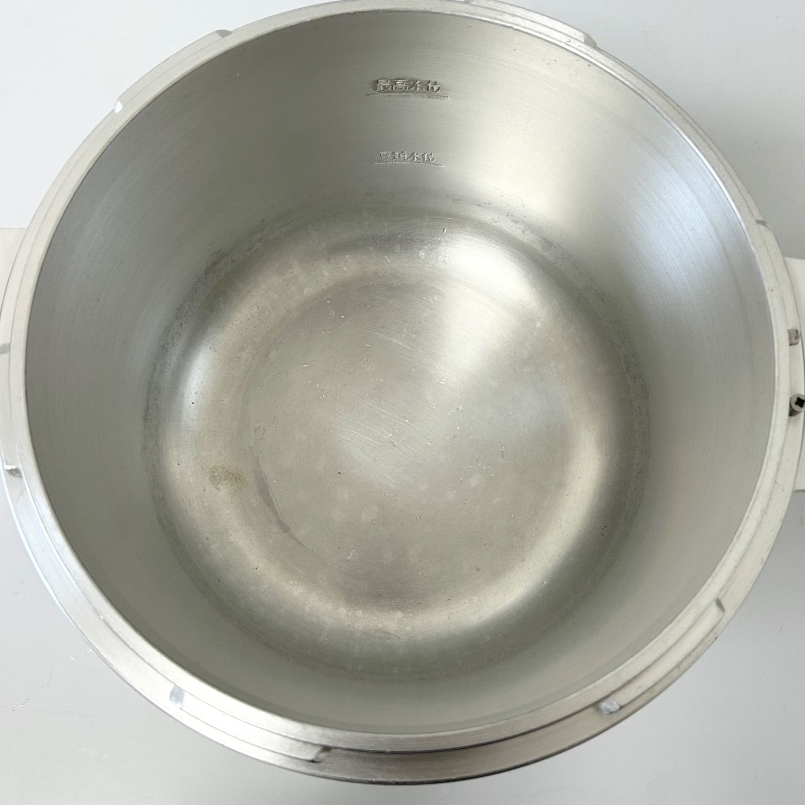 平和アルミ製作所 ピースプレッシャーパン PCD-6W アルミ 圧力鍋 6L