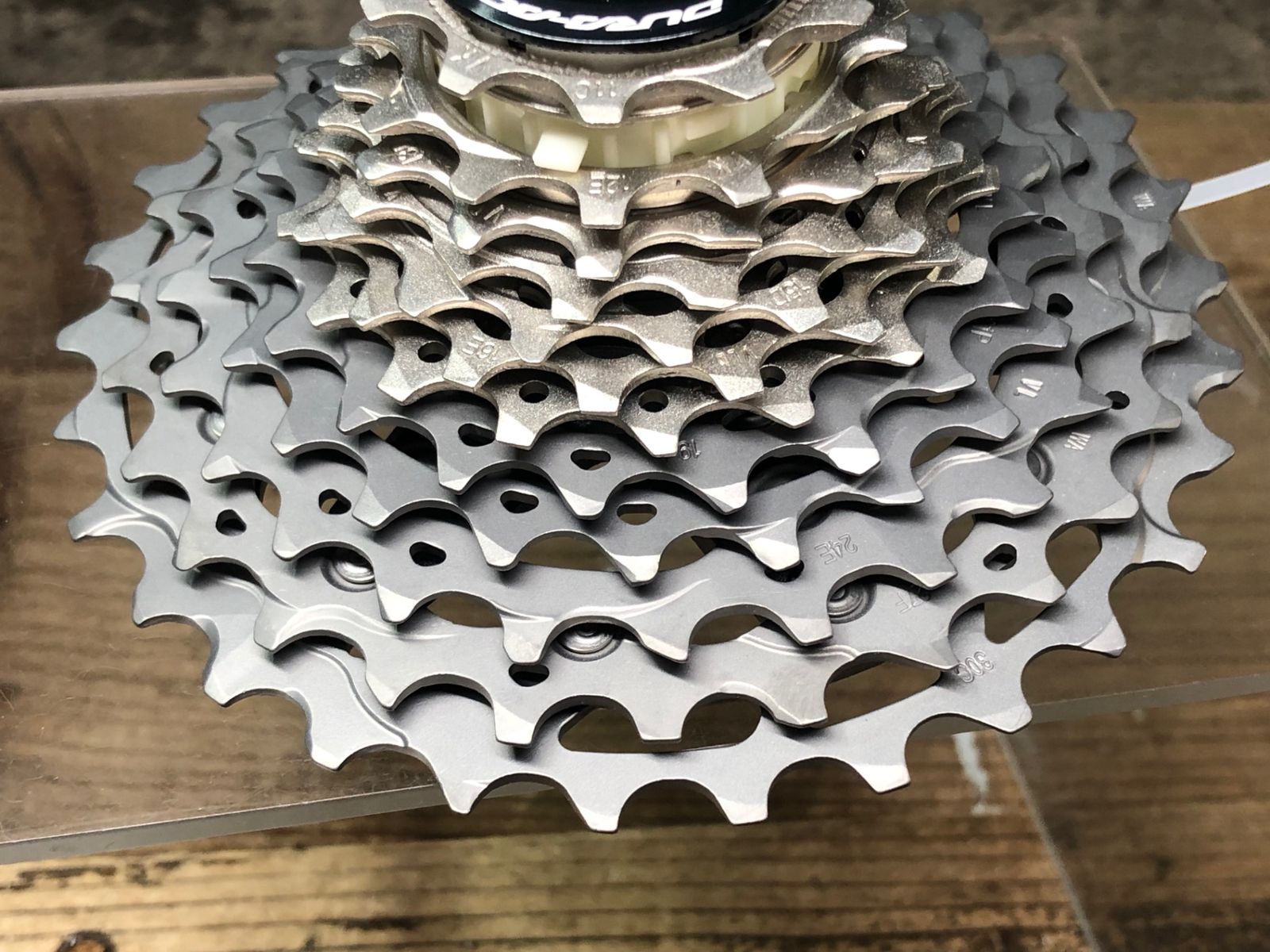 JA045 シマノ SHIMANO デュラエース DURA-ACE CS-R9200 スプロケット