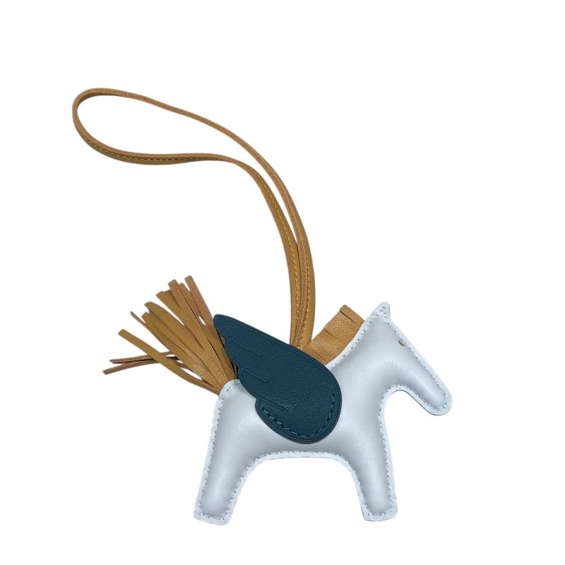 エルメス HERMES ロデオペガサスPM Z刻 ブループリュム セサミ ヴェール アニョーミロ ユニセックス キーホルダー