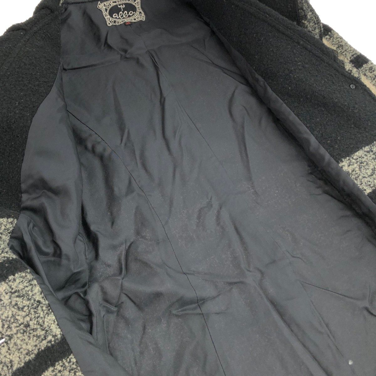 美品 大きいサイズ インポートロッサ フリルロングコート【44】 LL ブラック 美品 大きいサイズ インポートロッサ フリルロングコート【44】 LL