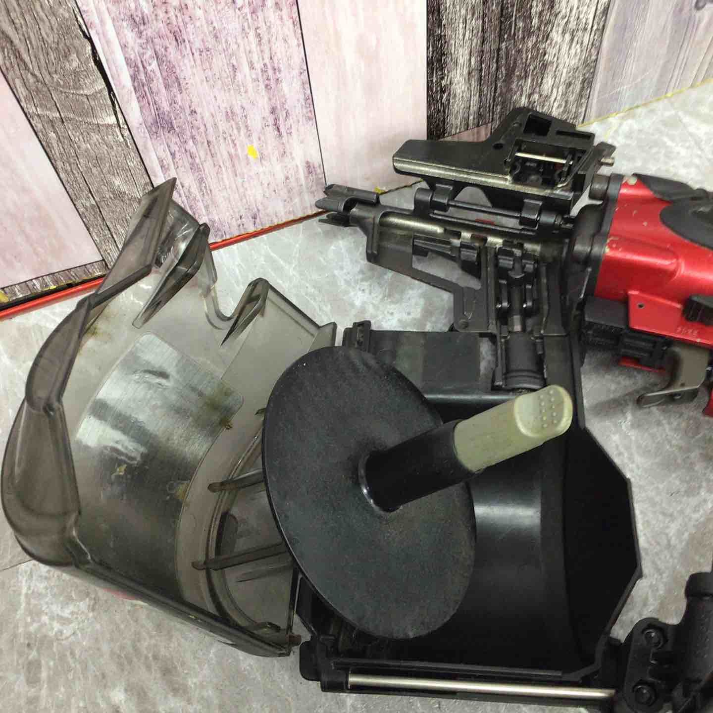 makita 高圧エア釘打ち機