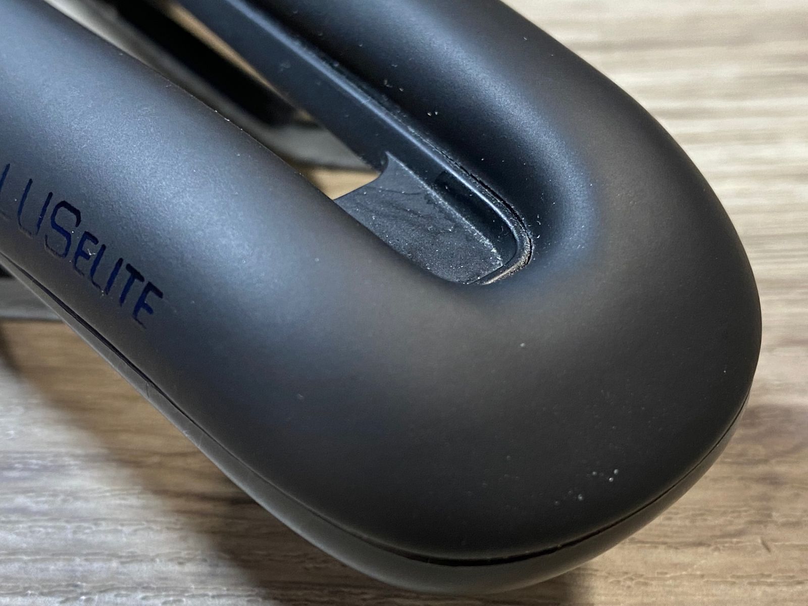 JQ112 ボントレガー BONTRAGER アイオロス エリート AEOLUS ELITE