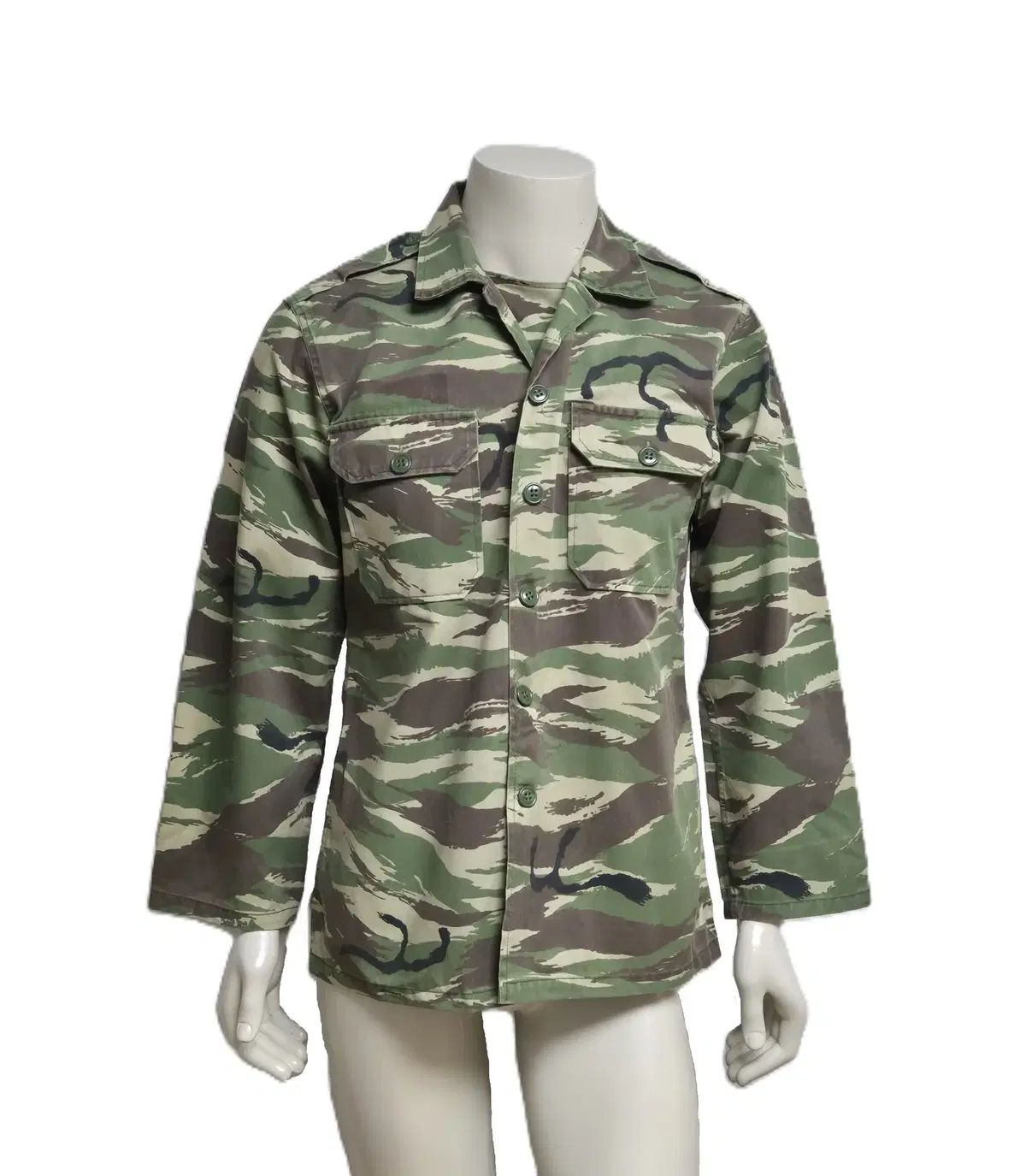 韓国軍 旧モデル 公益勤務要員 LEE リザード パータン 軍服 トップス ジャケット M