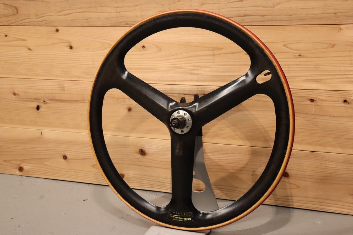 トレカ TORAyCA 3本バトン カーボン チューブラー リアホイールのみ