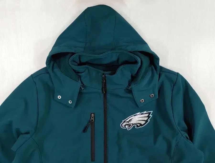 NFL フィラデルフィア・イーグルス ソフトシェル ジャケット XL - メルカリ