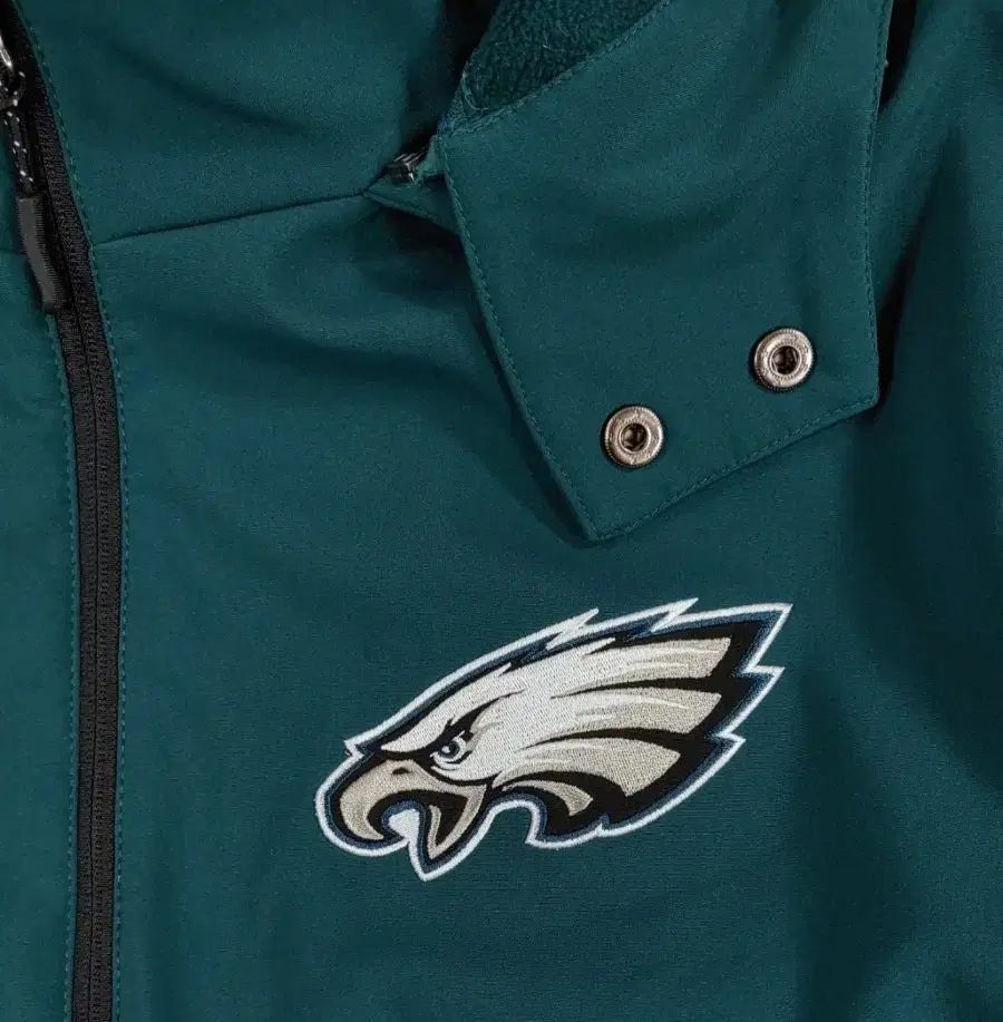 NFL フィラデルフィア・イーグルス ソフトシェル ジャケット XL - メルカリ