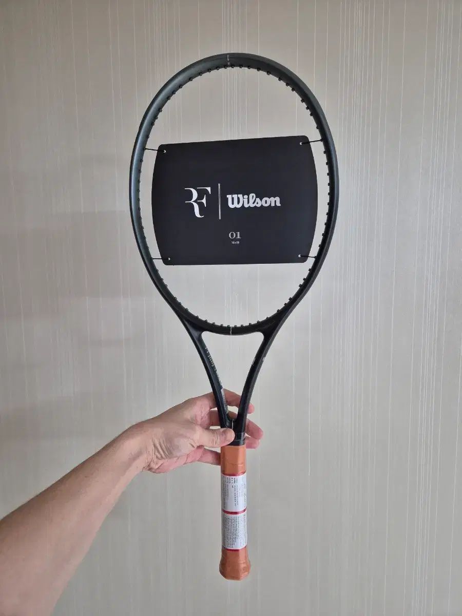 ウィルソン ラケット RF 01 2グリップ