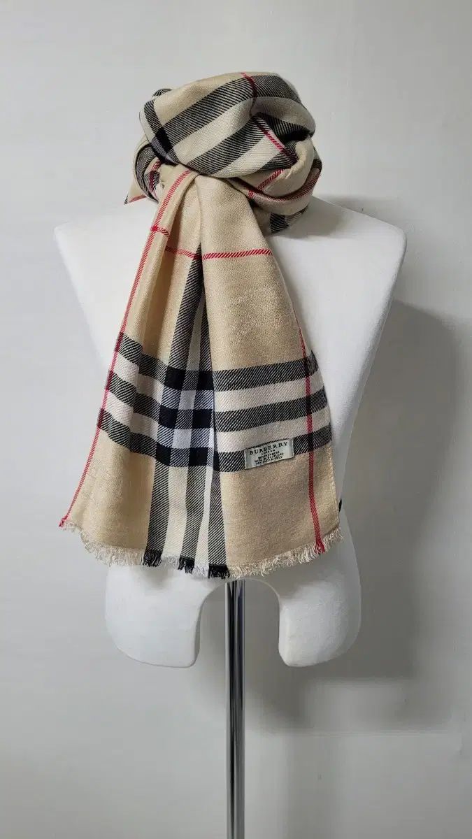 BURBERRYバーバリー スコットランドメイド カシミア100% マフラー