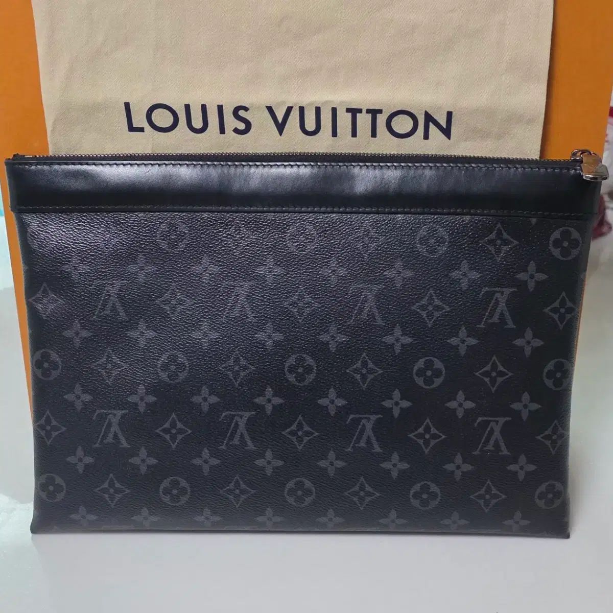 Louis Vuitton ポシェット アポロ クラッチバッグ M 62291