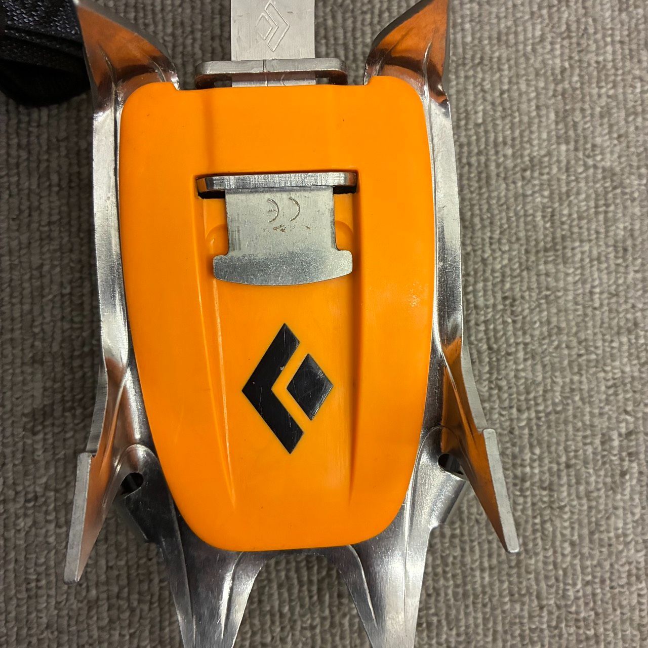 アイゼン 収納バック付き