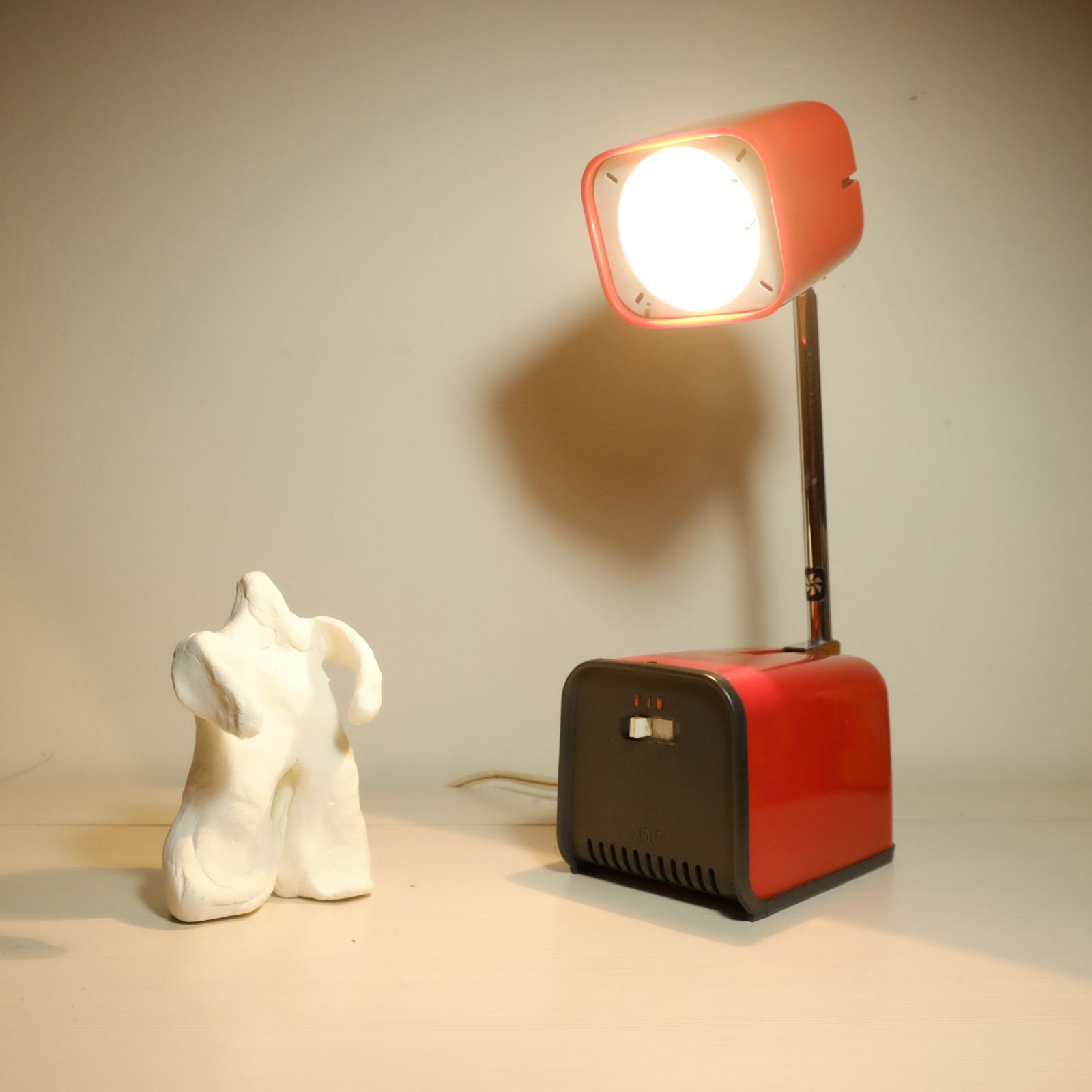 クレオライト ハイスコープ 折り畳み式スタンドライト レッド Kreo Light NA719 Hi Scope Red レトロ デスクランプ