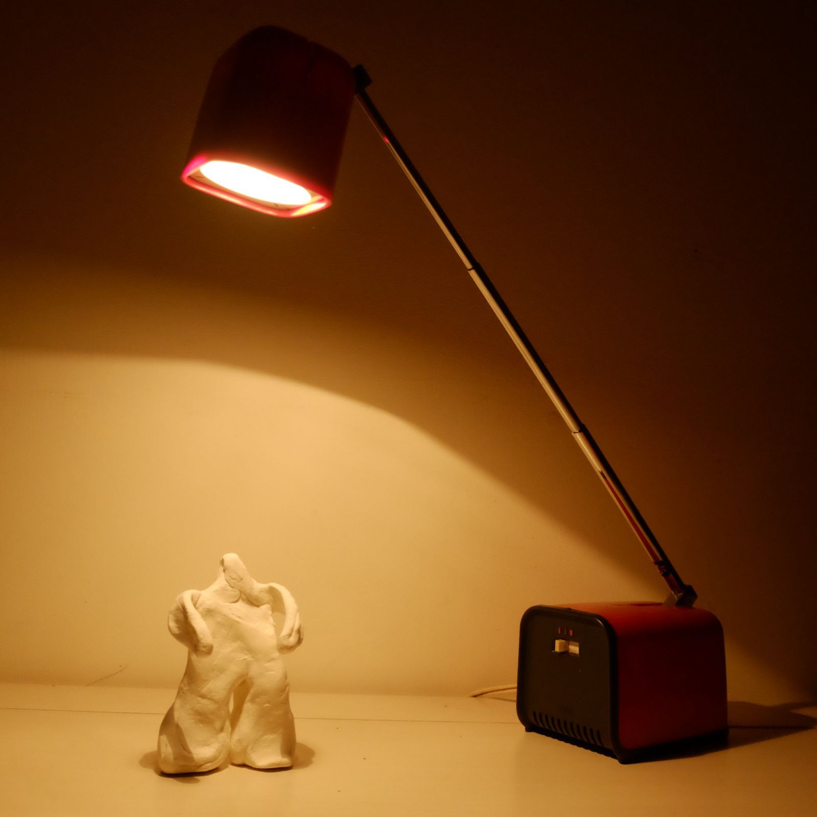 クレオライト ハイスコープ 折り畳み式スタンドライト レッド Kreo