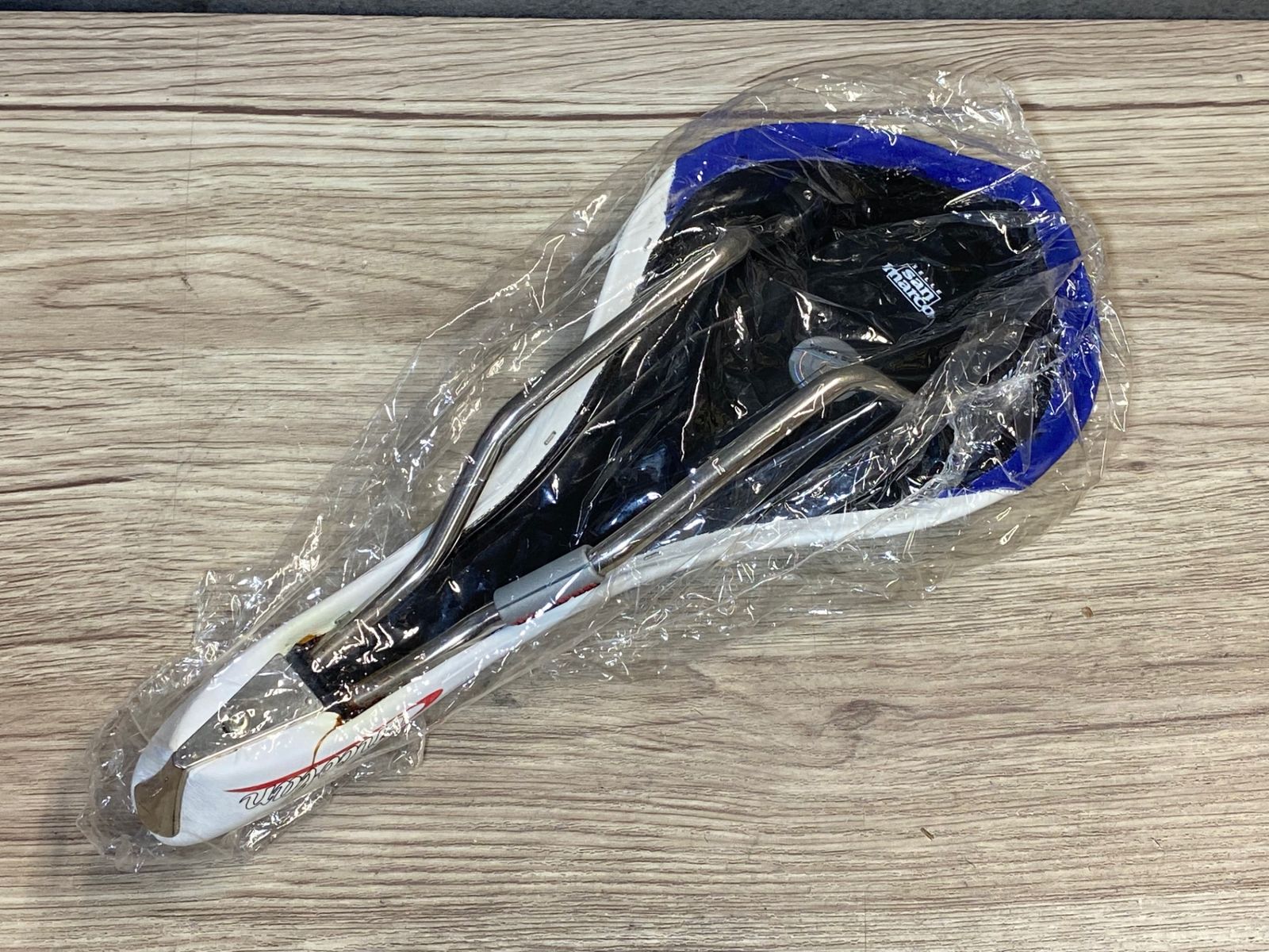 JQ177 サンマルコ san marco Zoncolan サドル 白青 DE ROSA - メルカリ