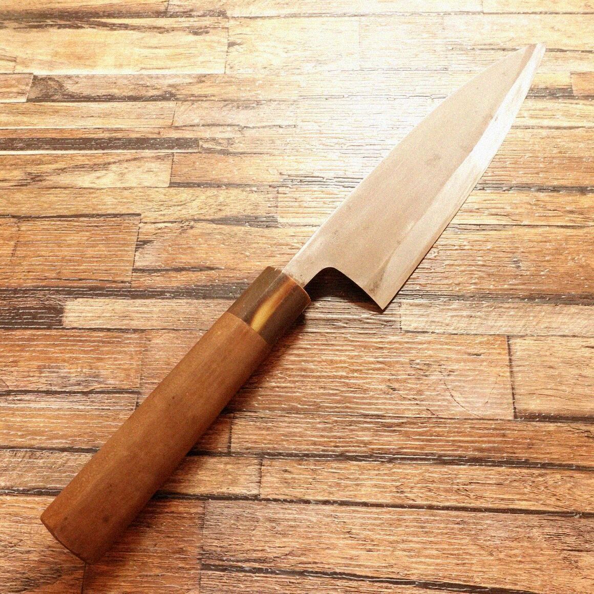 正本 身卸包丁 研ぎ済 水牛柄 細身 出刃包丁 秀 180 mm