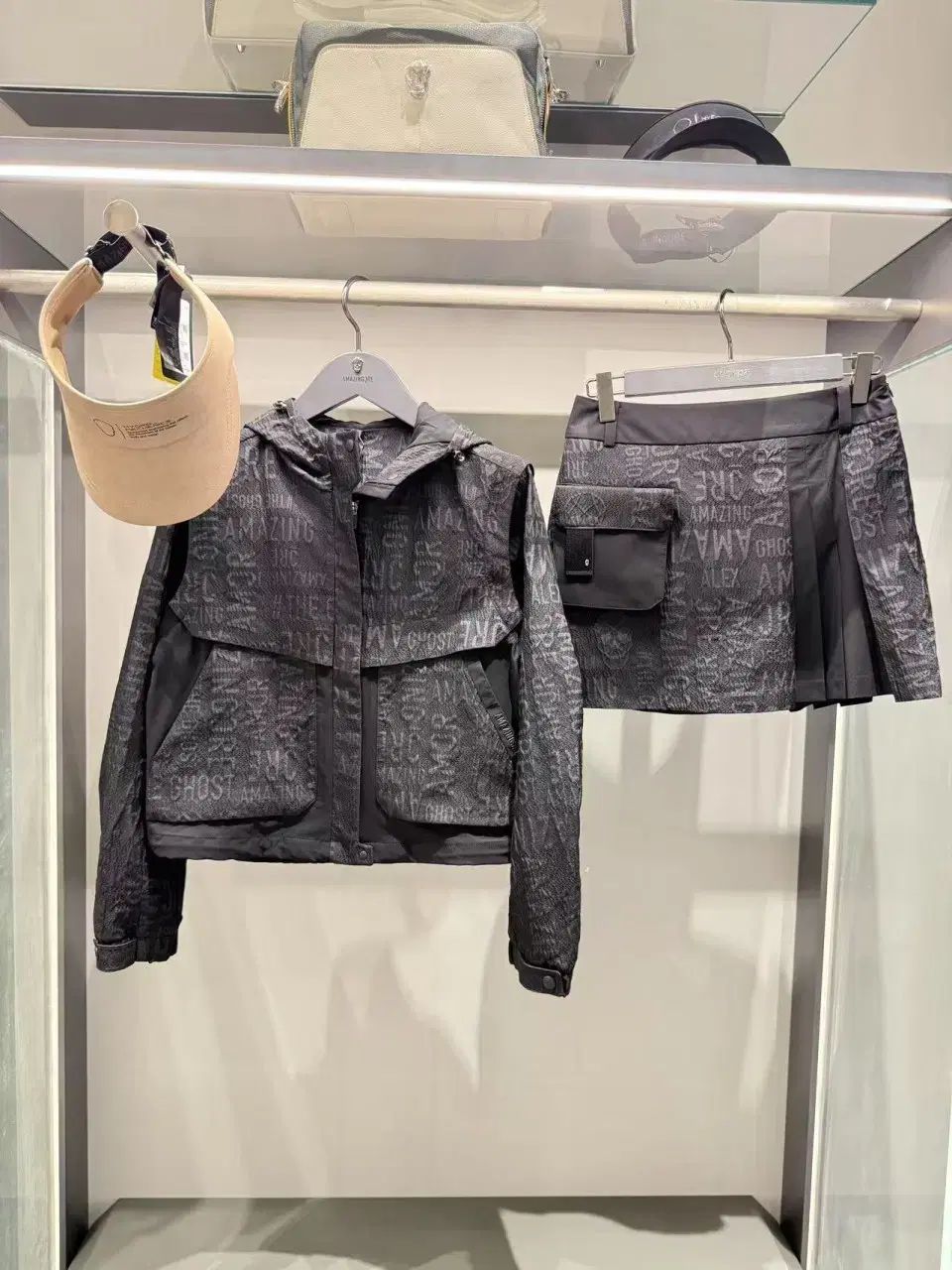 AMAZINGCRE レディースゴルフ ジャケット