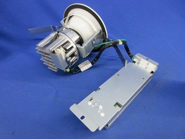 ライト・照明 LEDダウンライトφ100(温白色)(撮影のため開梱) LZW-9020AWB3