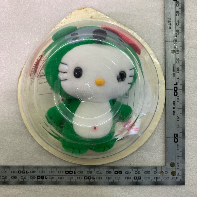 激レア☆東洋水産☆マルちゃんとハローキティのコラボ☆2003 激レア】ハローキティ+東洋水産マルちゃん ぬいぐるみinカップ麺型