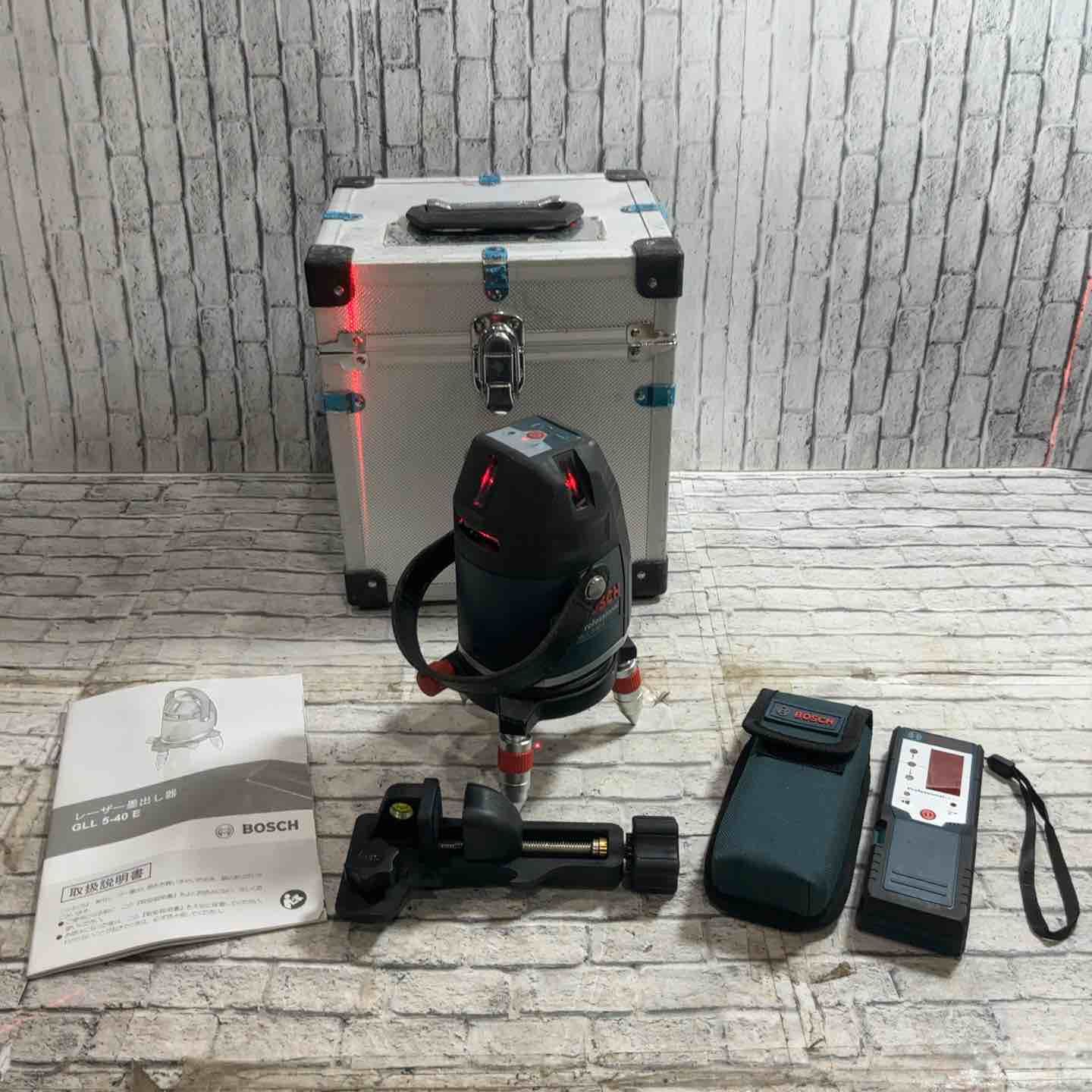 ボッシュ BOSCH 電子整準レーザー墨出し器 GLL 5-40 E