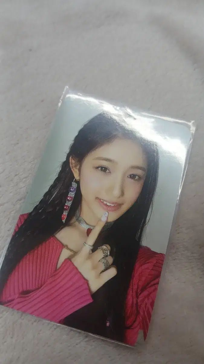 IVE イソ LOVE DIVE トレカ - メルカリ IVE イソ LOVE DIVE トレカ - メルカリ