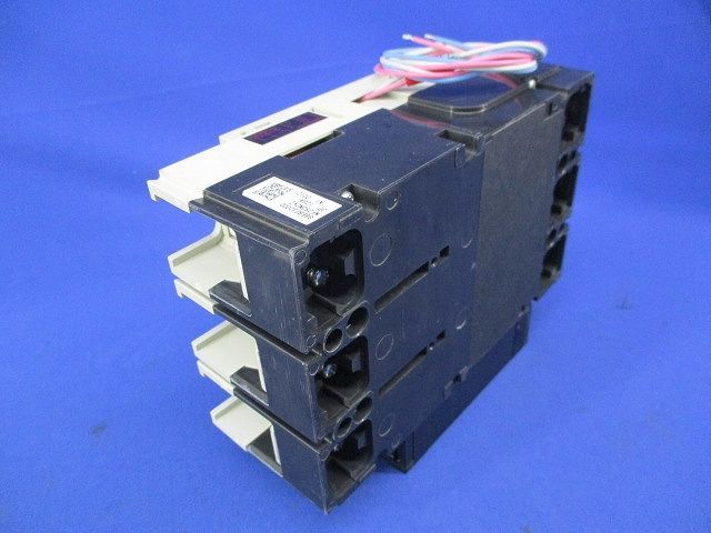 ノーヒューズブレーカ3P125A(アラームスイッチ付) NF250-NCVZ - メルカリ